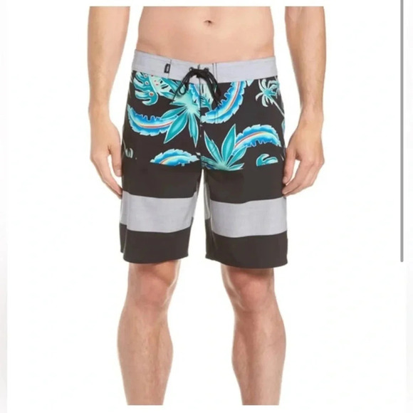 Vans Era 19" Boardshort Black Pit Stop Floral Men’s Size 38 - Picture 1 of 9
